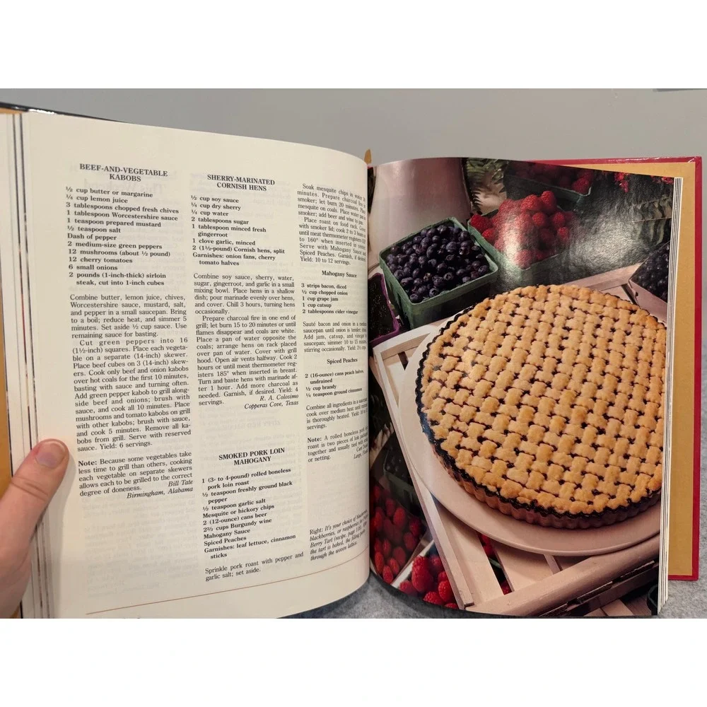 Southern Living 1991 Annual Recipes cookbook - Hardcover